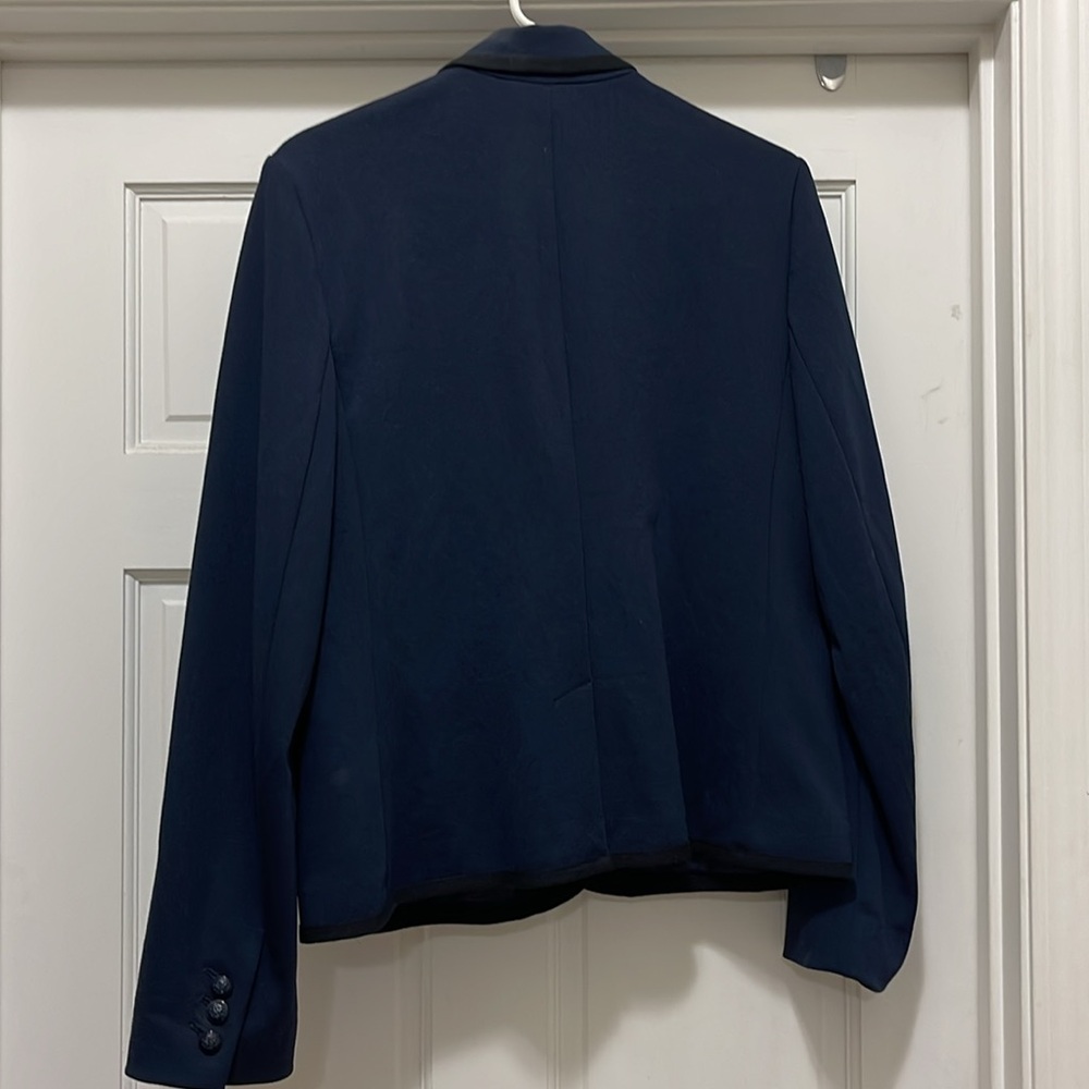 Gap Academy Women’s Blazer - Picture 2 of 2